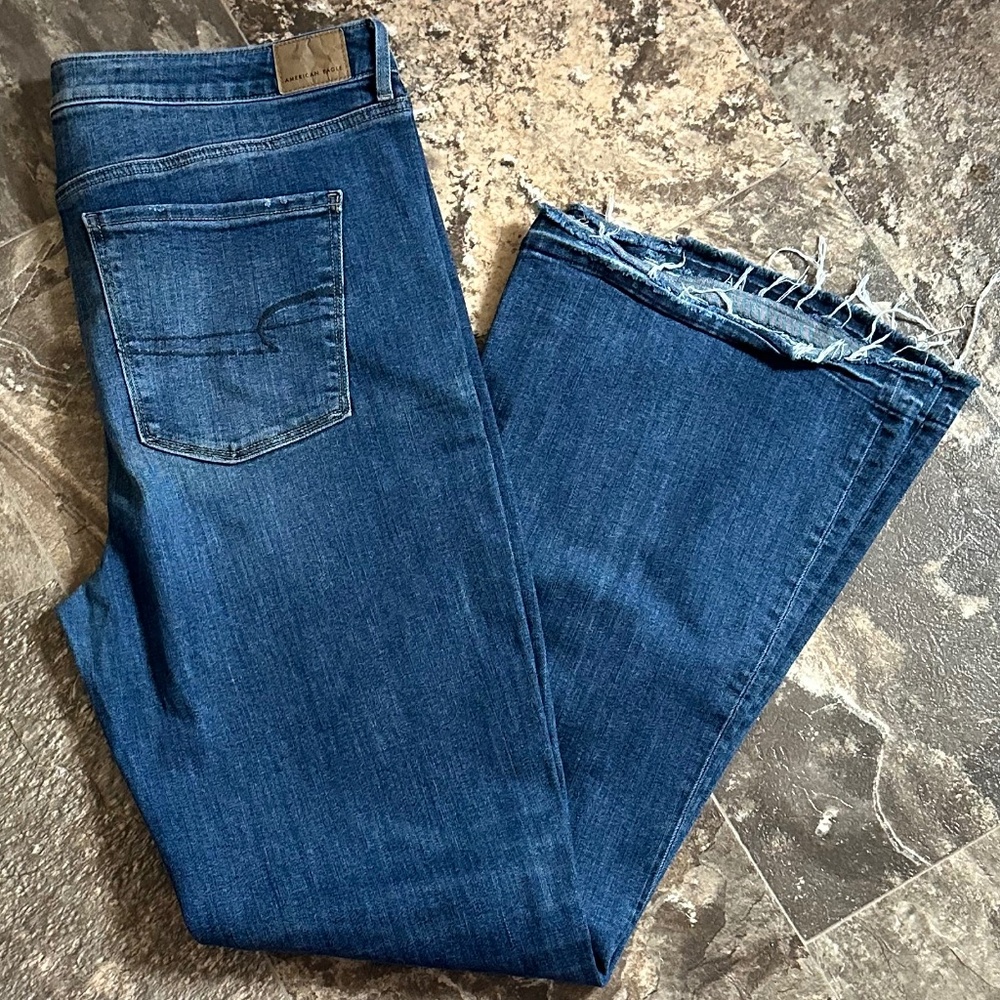 Dark Blue Women's Frayed Hem Jeans